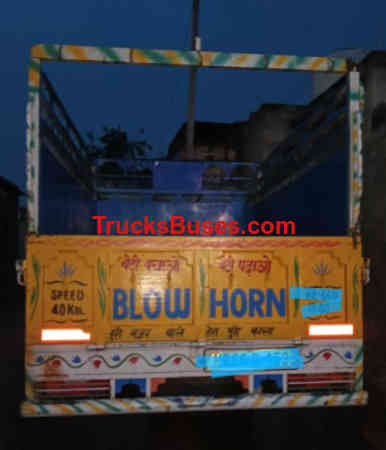 Mahindra Bolero Pickup Images